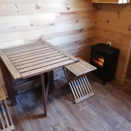 Patrice Et Chrstel Cabane En Bois Chatuzange-le-Goubet Dış mekan fotoğraf